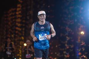 BIB: 4272
                            <button type="button" onclick="openModal(18285212)" class="btn btn-primary btn-sm float-right btn-popup" data-toggle="modal" data-target=".modal-high-quality">
                        <i class="fas fa-shopping-cart"></i> Add to Cart
                    </button>
                                            <button type="button" onclick="isThisMe(18285212, true)" class="btn btn-success btn-sm float-right btn-popup btn-isme hidden" data-toggle="tooltip" data-placement="bottom" title="นี่คือรูปของคุณใช่ไหม คลิกที่นี่เพื่อเอาเข้าอัลบั้ม">
                        <i class="fas fa-plus"></i> Add to album
                    </button>
                    <button type="button" onclick="isThisMe(18285212, false)" class="btn btn-warning btn-sm float-right btn-popup btn-isnotme hidden">
                        <i class="fas fa-ban"></i> Remove from album
                    </button>